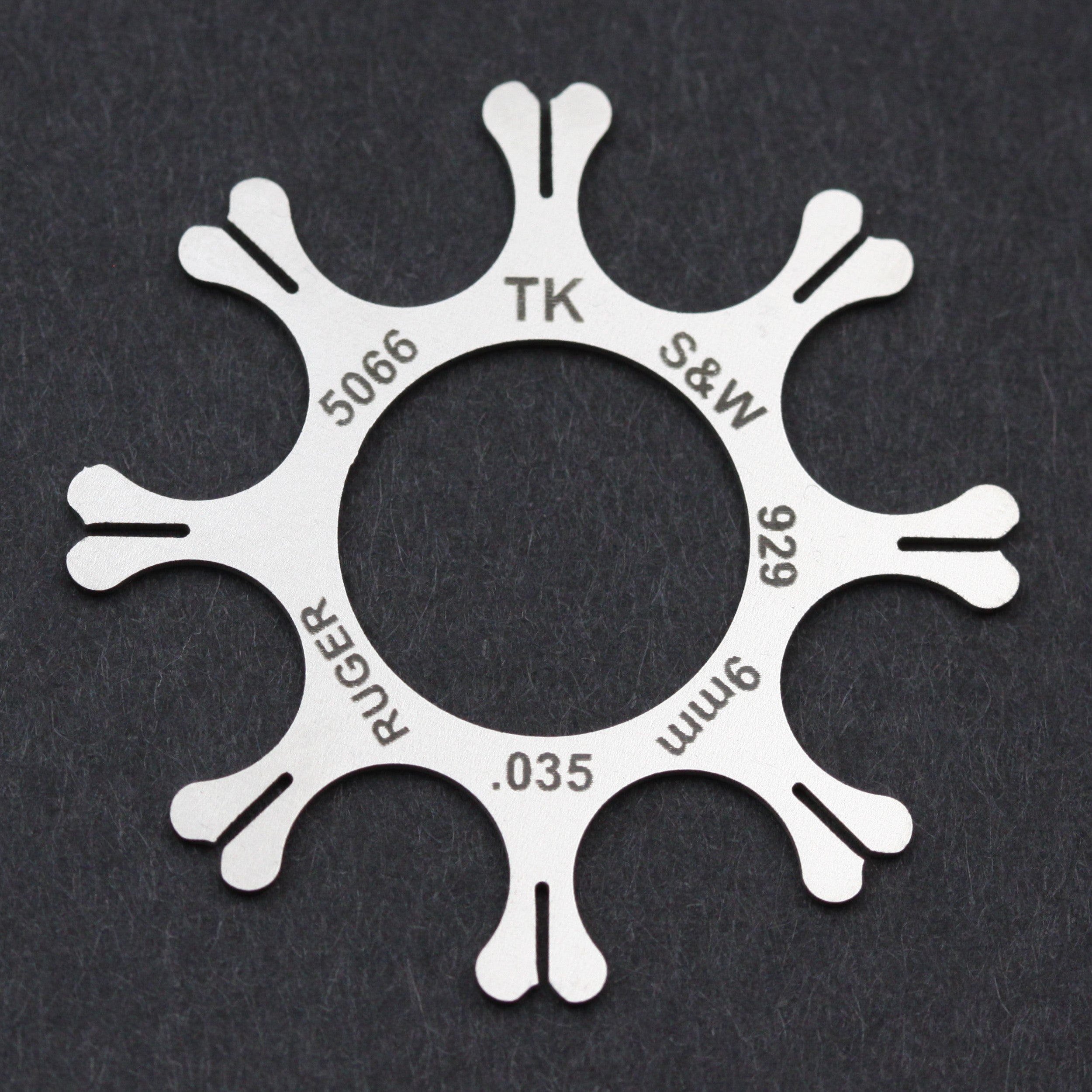 Smith & Wesson 327 WR 9mm Moon Clips SLITS