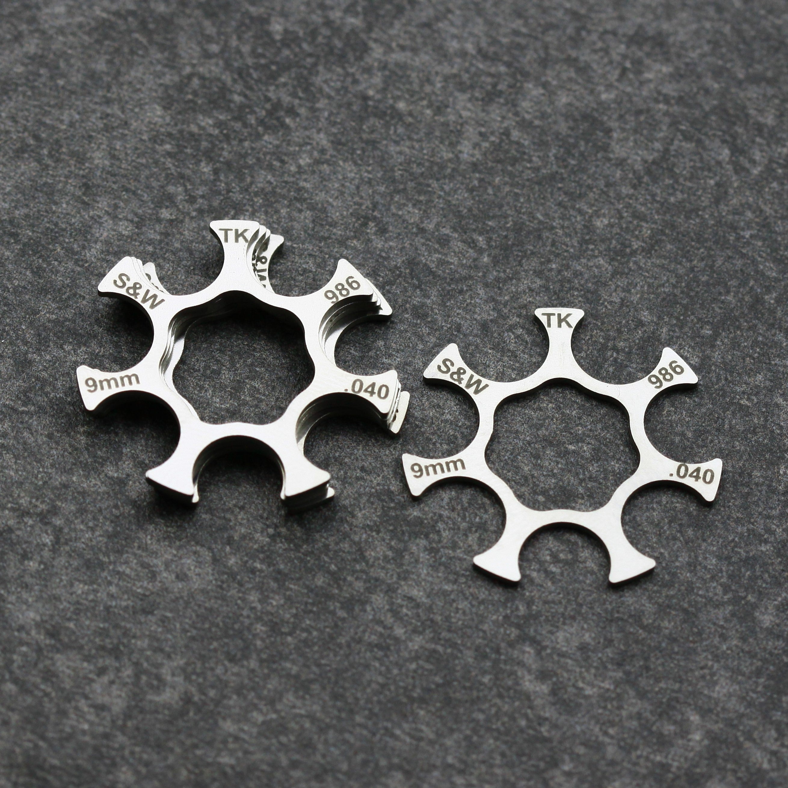 S_W9869mm.040MoonClips_5Pack.jpg