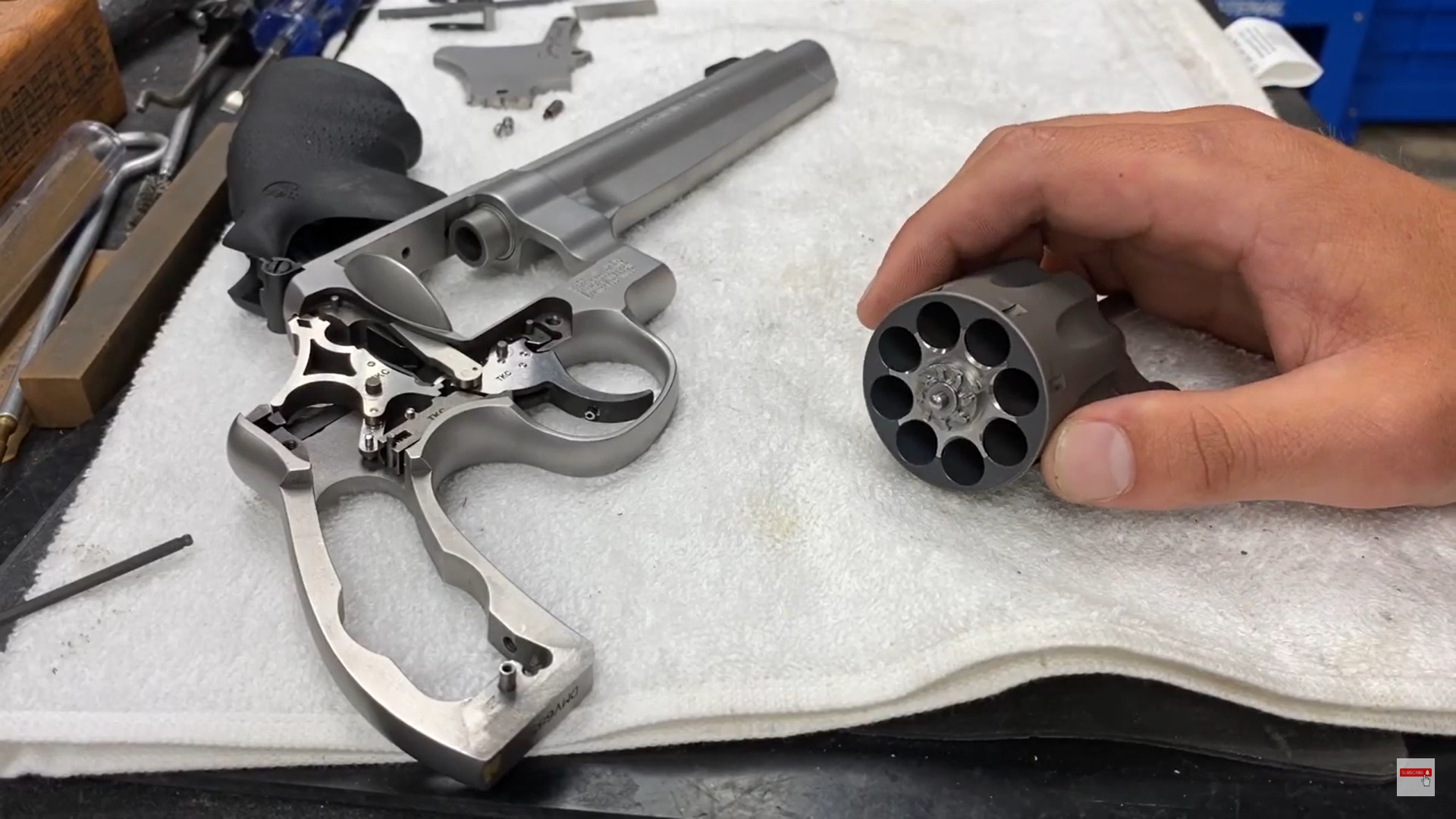 Smith and Wesson 929 Cylinder Chamfering is a MUST!