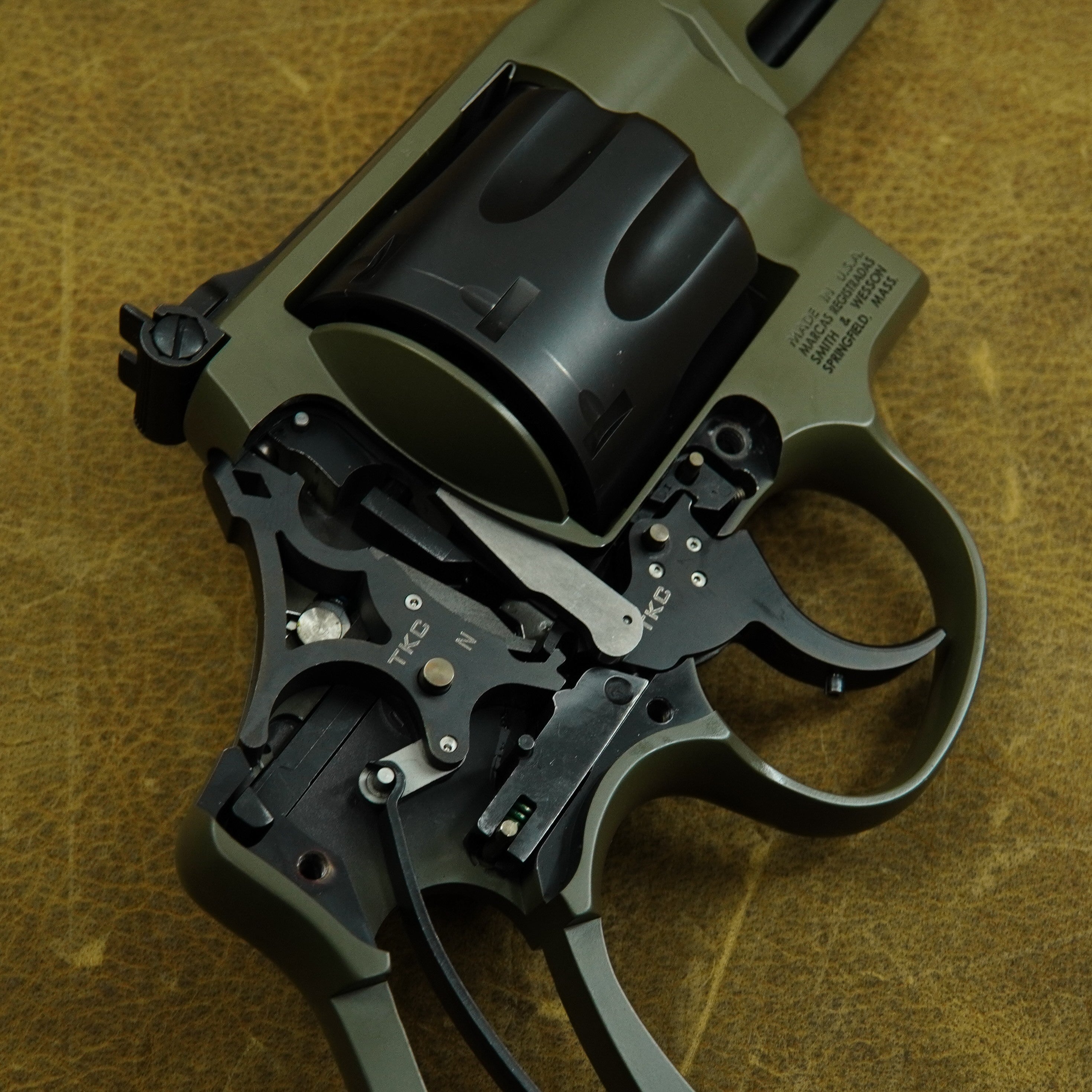 Smith & Wesson Model 327 TRR8 MOSS Masterline Revolver, .357 Magnum N Frame | Moss | TK Custom Tuned Action Job