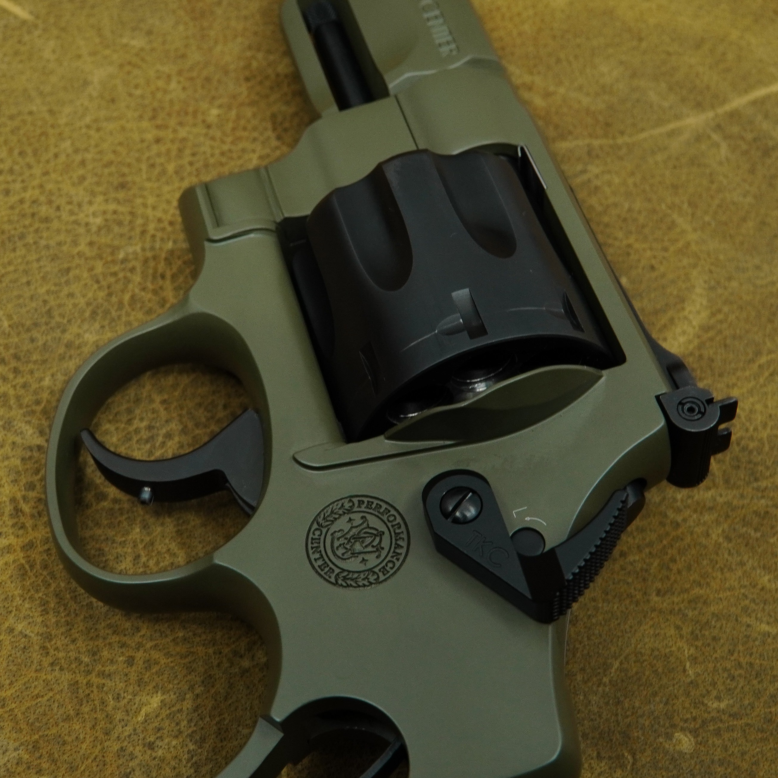 Smith & Wesson Model 327 TRR8 MOSS Masterline Revolver, .357 Magnum N Frame | Moss | TK Custom Tuned Action Job